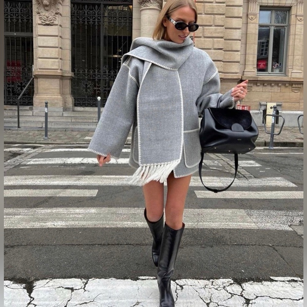 Toteme Light Gray Wool Sweater with Scarf